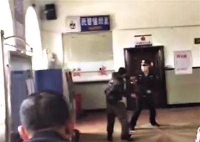 南宁楼道爆料案件最新  第1张